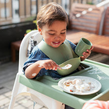 Ladda upp bild till gallerivisning, Grön mjuk silikon haklapp