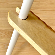 Ladda upp bild till gallerivisning, Fotstöd i björk till Ikea Antilop barnstol