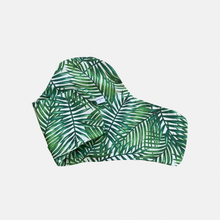 Ladda upp bild till gallerivisning, Wipeable Cushion Cover - Palm Leaf
