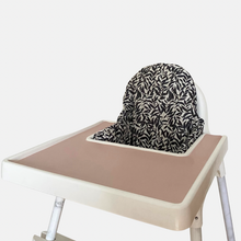 Ladda upp bild till gallerivisning, Avtorkningsbart Kuddfodral - Forest Foliage Black
